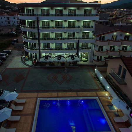 Hotel Edita Улцин Екстериор снимка