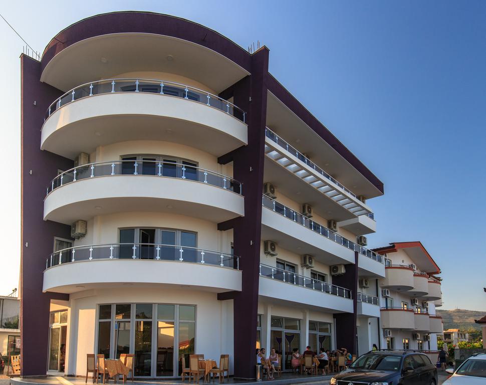 Hotel Edita Улцин Екстериор снимка