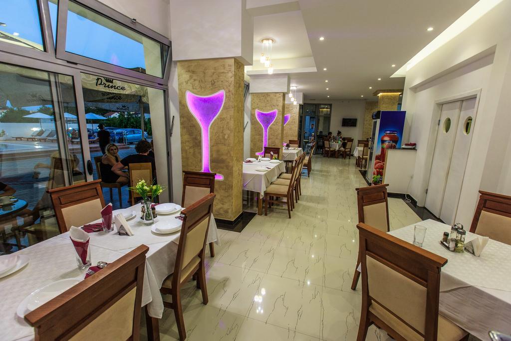 Hotel Edita Улцин Екстериор снимка